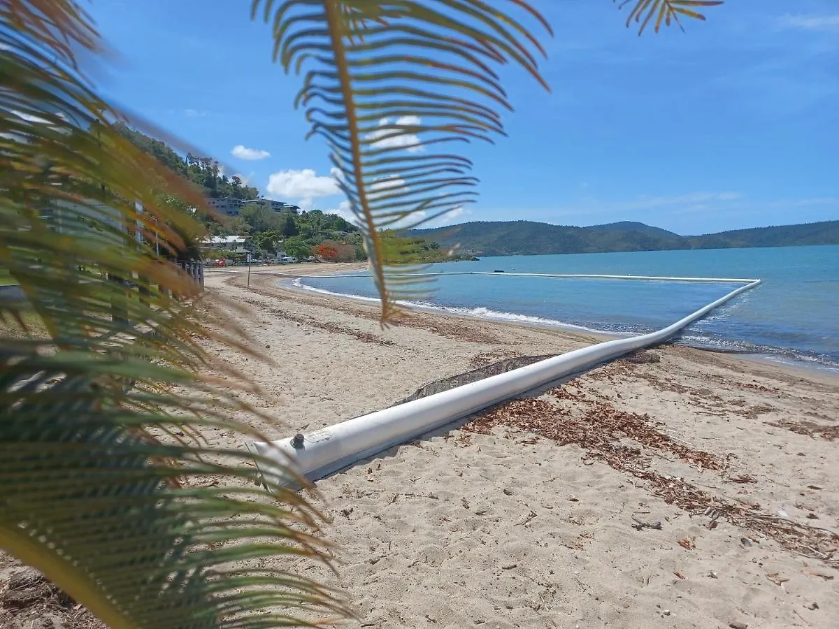 Whitsunday Waterfront Apartments Airlie Beach 3*,  Australien
