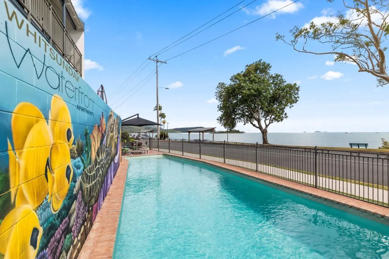 Whitsunday Waterfront Apartments Airlie Beach