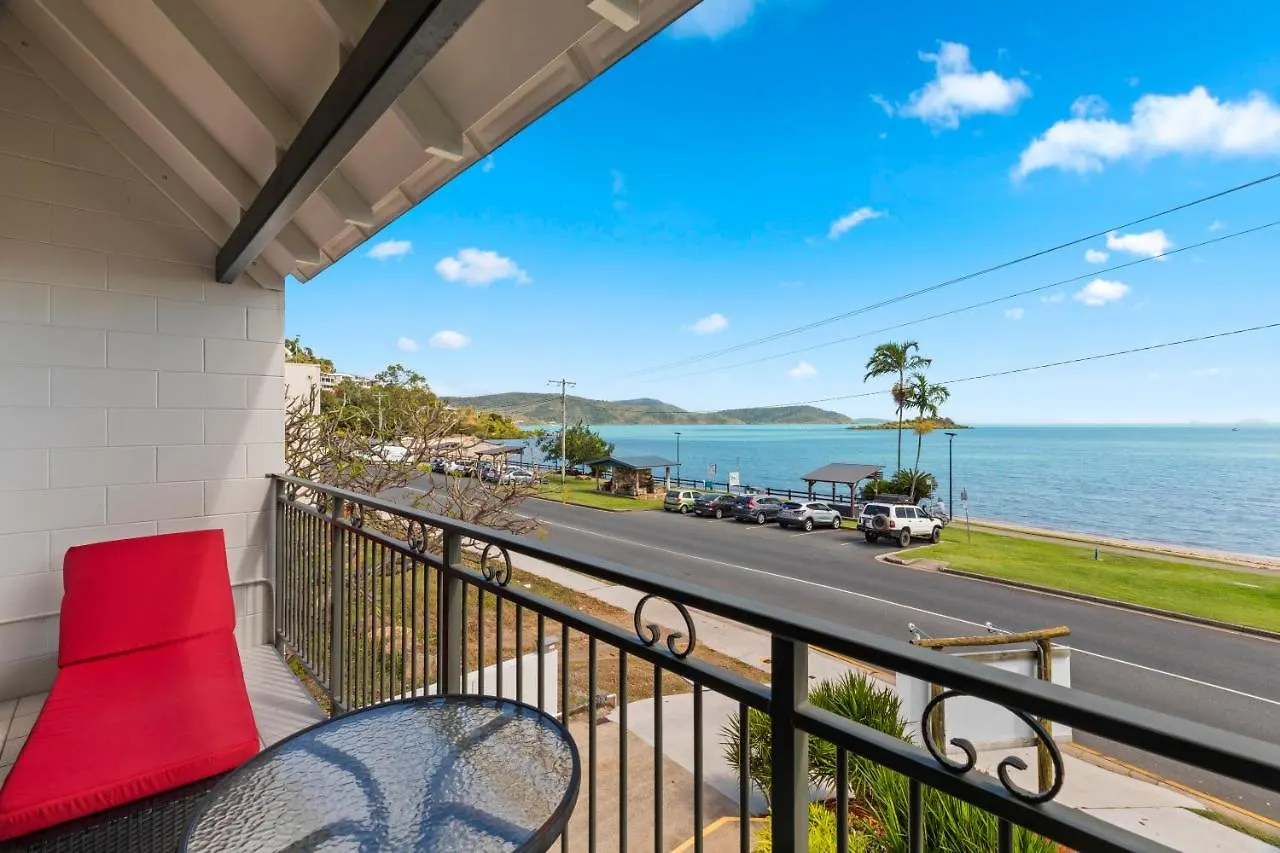 Aparthotel Whitsunday Waterfront Apartments Airlie Beach