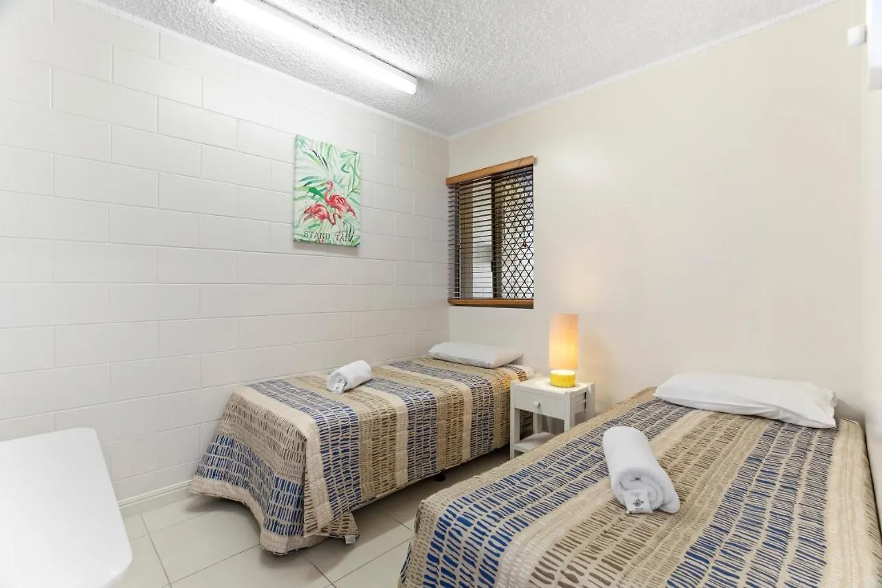 Whitsunday Waterfront Apartments Airlie Beach