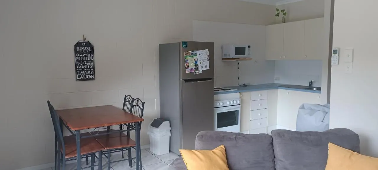 Whitsunday Waterfront Apartments Airlie Beach Australien
