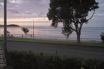 Aparthotel Whitsunday Waterfront Apartments Airlie Beach