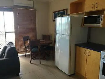 Whitsunday Waterfront Apartments Airlie Beach 3*,