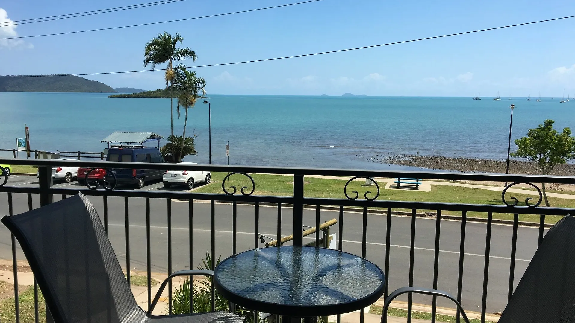 Aparthotel Whitsunday Waterfront Apartments Airlie Beach