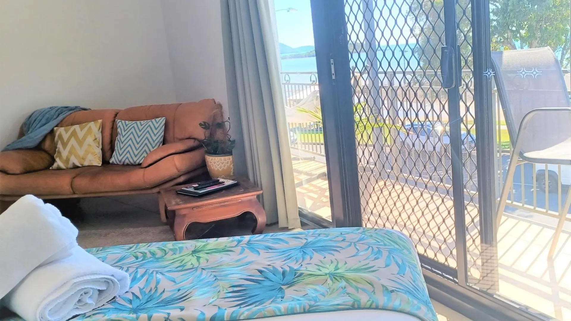 Whitsunday Waterfront Apartments Airlie Beach 3*,  Australia